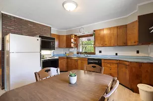 62 Lincoln Ave, South Hadley, MA 01075 - Photo 18
