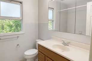 14 Kings Ct, Arlington, MA 02474 - Photo 12