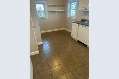 17 Colby St #17, Medford, MA 02155 - Photo 6