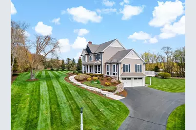 9 Round Farm Rd, Rehoboth, MA 02769 - Photo 2