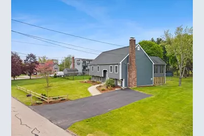 179 Dean St, Mansfield, MA 02048 - Photo 2
