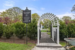 125 Park Dr, Boston, MA 02215 - Photo 20