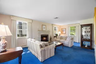 55 Longfellow Rd, Holyoke, MA 01040 - Photo 12