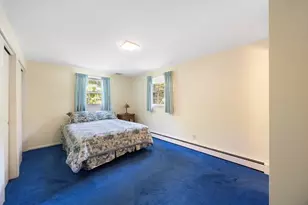 55 Longfellow Rd, Holyoke, MA 01040 - Photo 28