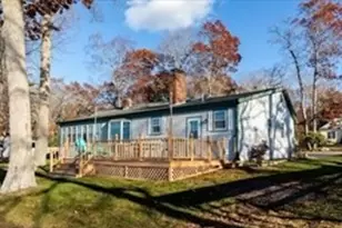 12 Edgewater Dr, Lakeville, MA 02347 - Photo 4