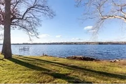 12 Edgewater Dr, Lakeville, MA 02347 - Photo 6