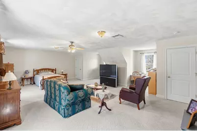 144 Burnside, Seekonk, MA 02771 - Photo 32