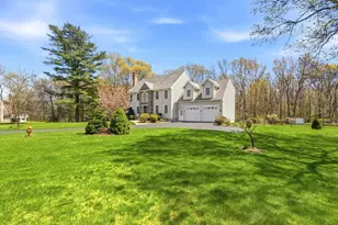 144 Burnside, Seekonk, MA 02771 - Photo 4
