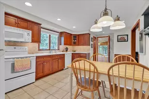 21 Edgewood Rd, Seekonk, MA 02771 - Photo 18