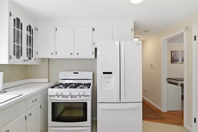 7 Joseph Ave, Westfield, MA 01085 - Photo 14