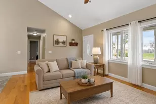 79 Beaudry Ave, Chicopee, MA 01020 - Photo 10