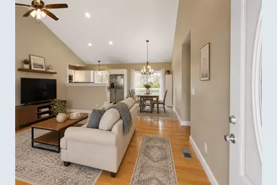79 Beaudryave, Chicopee, MA 01020 - Photo 6
