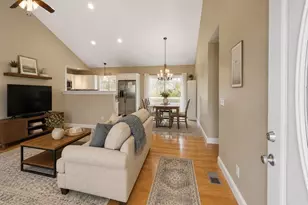 79 Beaudry Ave, Chicopee, MA 01020 - Photo 6