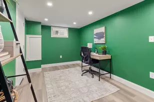 128 Dale St, Boston, MA 02131 - Photo 26