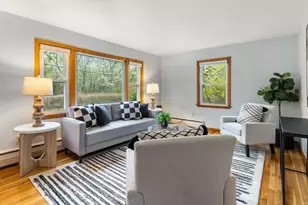 128 Dale St, Boston, MA 02131 - Photo 8