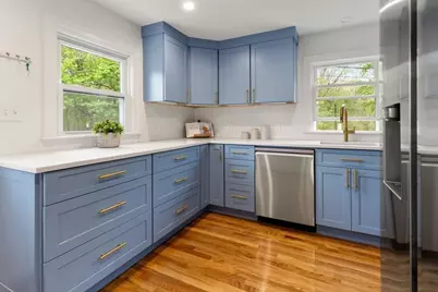 128 Dale St, Boston, MA 02131 - Photo 2