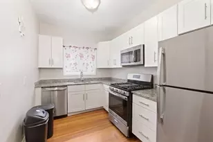193-195 Winthrop St, Winthrop, MA 02152 - Photo 4