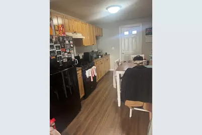 134 Pearl St #2, Somerville, MA 02145 - Photo 1