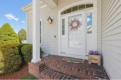 20 Cedarview #20, Milford, MA 01757 - Photo 2