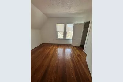 20-22 Bryant St #3, Malden, MA 02148 - Photo 4