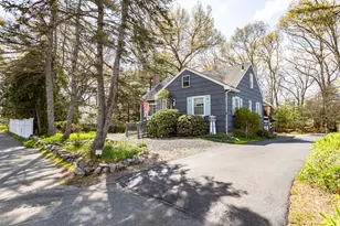 181 Oak St, Randolph, MA 02368 - Photo 2