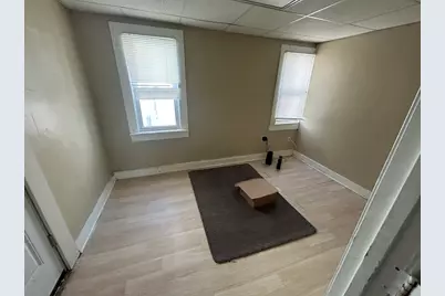 3 Chelsea St, Worcester, MA 01610 - Photo 6