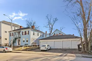 3 Chelsea St, Worcester, MA 01610 - Photo 2