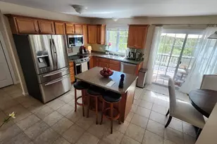 172 Dean St, Taunton, MA 02780 - Photo 10