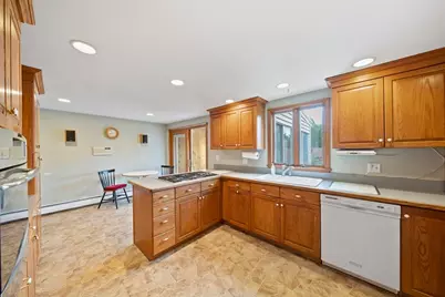 20 Bonney Lane, Dedham, MA 02026 - Photo 8