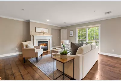 121 Revere St #G, Canton, MA 02021 - Photo 6