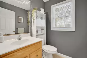 79 Brandon Ave, Springfield, MA 01119 - Photo 12