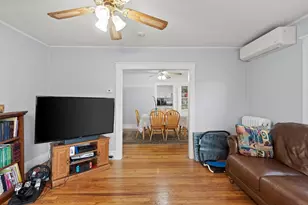 104-106 Burrill St, Swampscott, MA 01907 - Photo 6