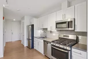 77 New, Cambridge, MA 02138 - Photo 2