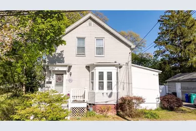 38 James St, Attleboro, MA 02703 - Photo 2