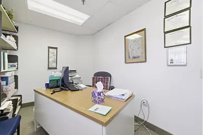 511 W Grove St #105, Middleborough, MA 02346 - Photo 16