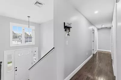 117 Farland Cir, New Bedford, MA 02745 - Photo 12