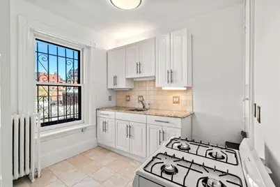 389 Commonwealth Avenue #4, Boston, MA 02115 - Photo 10