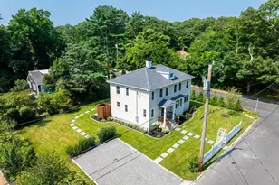 5 Pine Tree Ln, Tisbury, MA 02568 - Photo 2