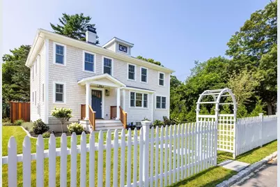 5 Pinetree Lane, Tisbury, MA 02568 - Photo 1