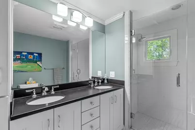 431 Main St, Hingham, MA 02043 - Photo 18