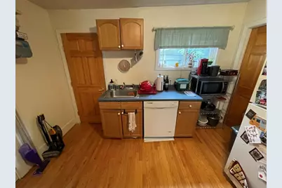17 Bay #1R, Cambridge, MA 02139 - Photo 2