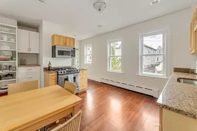 248 Roslindale Ave #1, Boston, MA 02131 - Photo 12