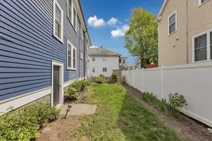 248 Roslindale Ave, Boston, MA 02131 - Photo 4