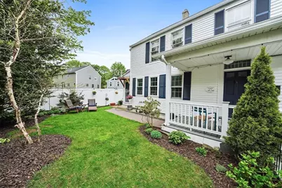 11 Beacon St, Woburn, MA 01801 - Photo 40