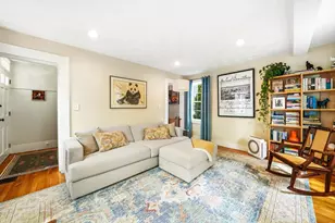11 Beacon St, Woburn, MA 01801 - Photo 8