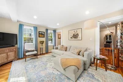 11 Beacon St, Woburn, MA 01801 - Photo 6