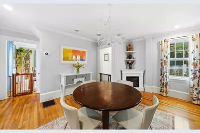 11 Beacon St, Woburn, MA 01801 - Photo 12