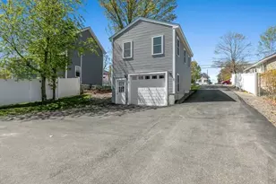 651 Nashua Rd, Dracut, MA 01826 - Photo 2