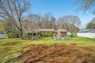12 Pine St, Franklin, MA 02038 - Photo 30