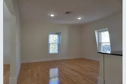 4 Osgood St #3, Somerville, MA 02143 - Photo 10